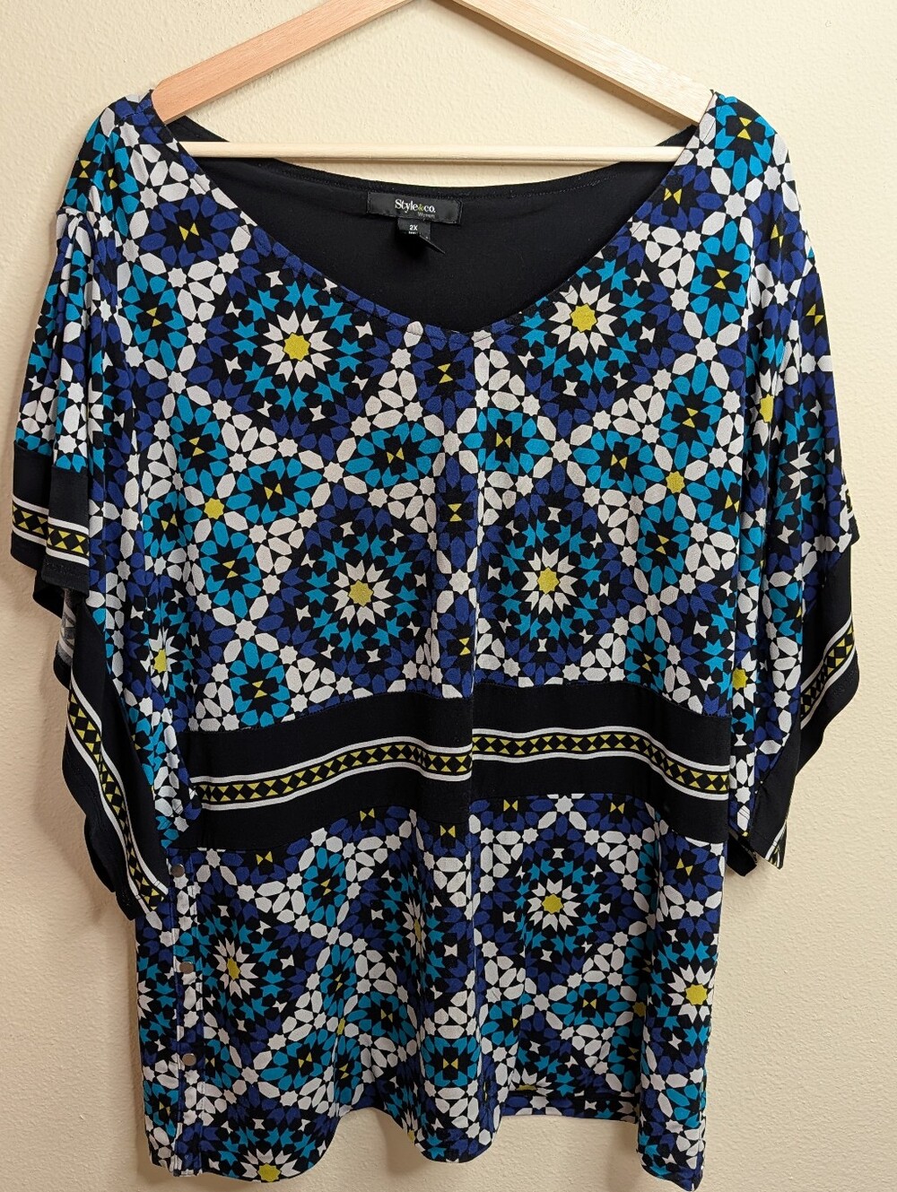 Style & Co Woman Mosaic Print Dolman Top 2X Blue Teal Gold Medallion